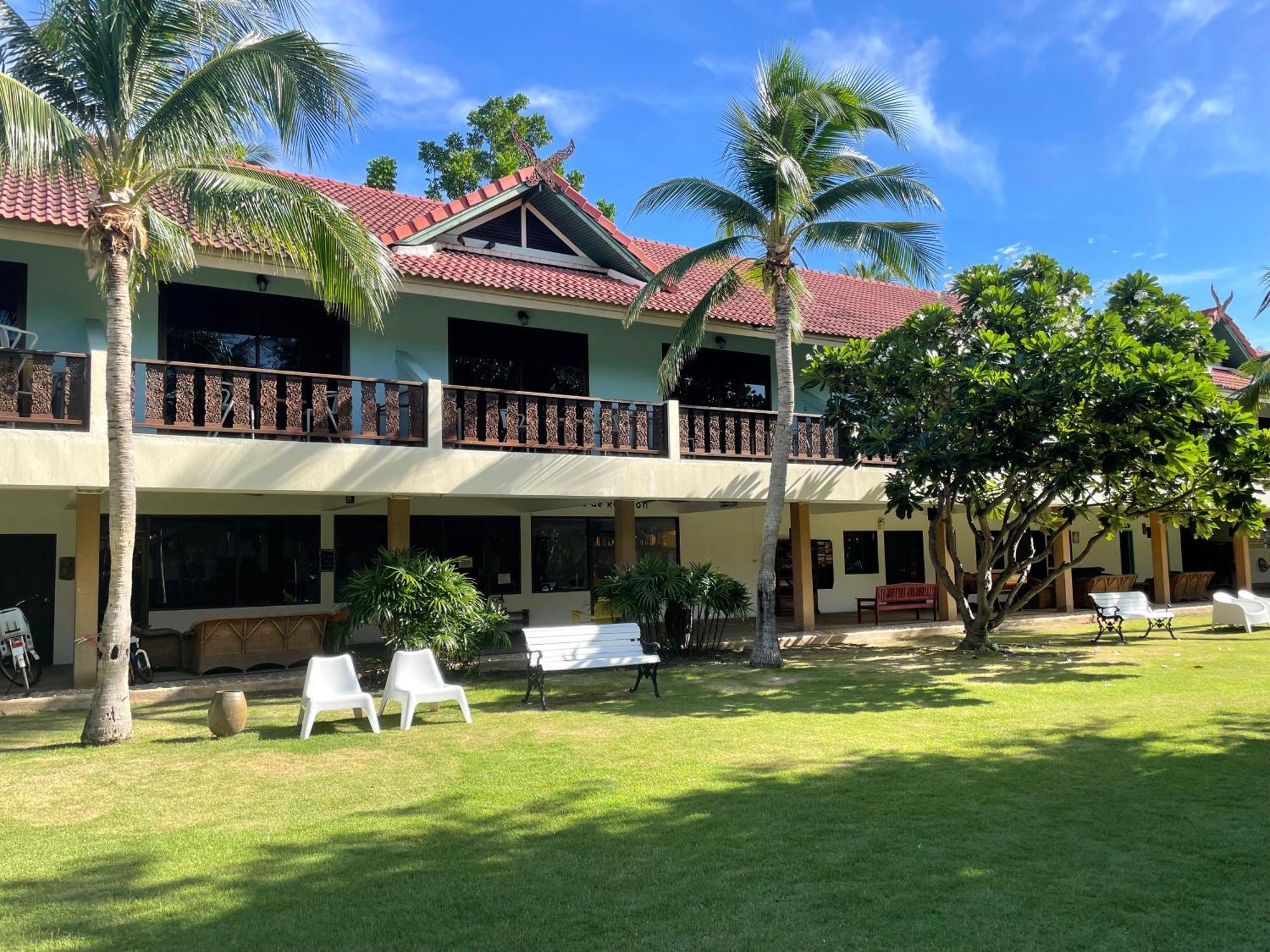 Dolphin Bay Beach Resort Sam Roi Yot Buitenkant foto